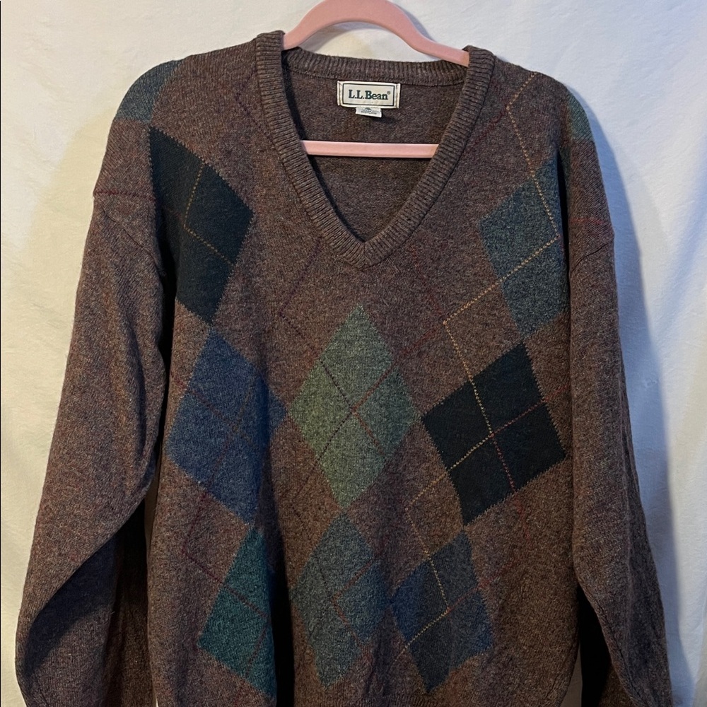 L.L. Bean Multicolor Argyle V-Neck Sweater Large Men’s Tall